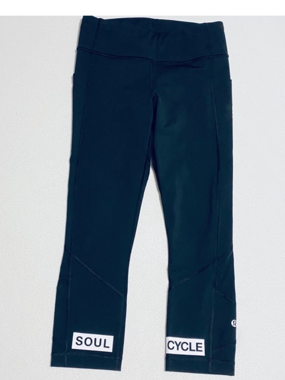 4 piece Lululemon x Soul Cycle bundle - Picture 3 of 7